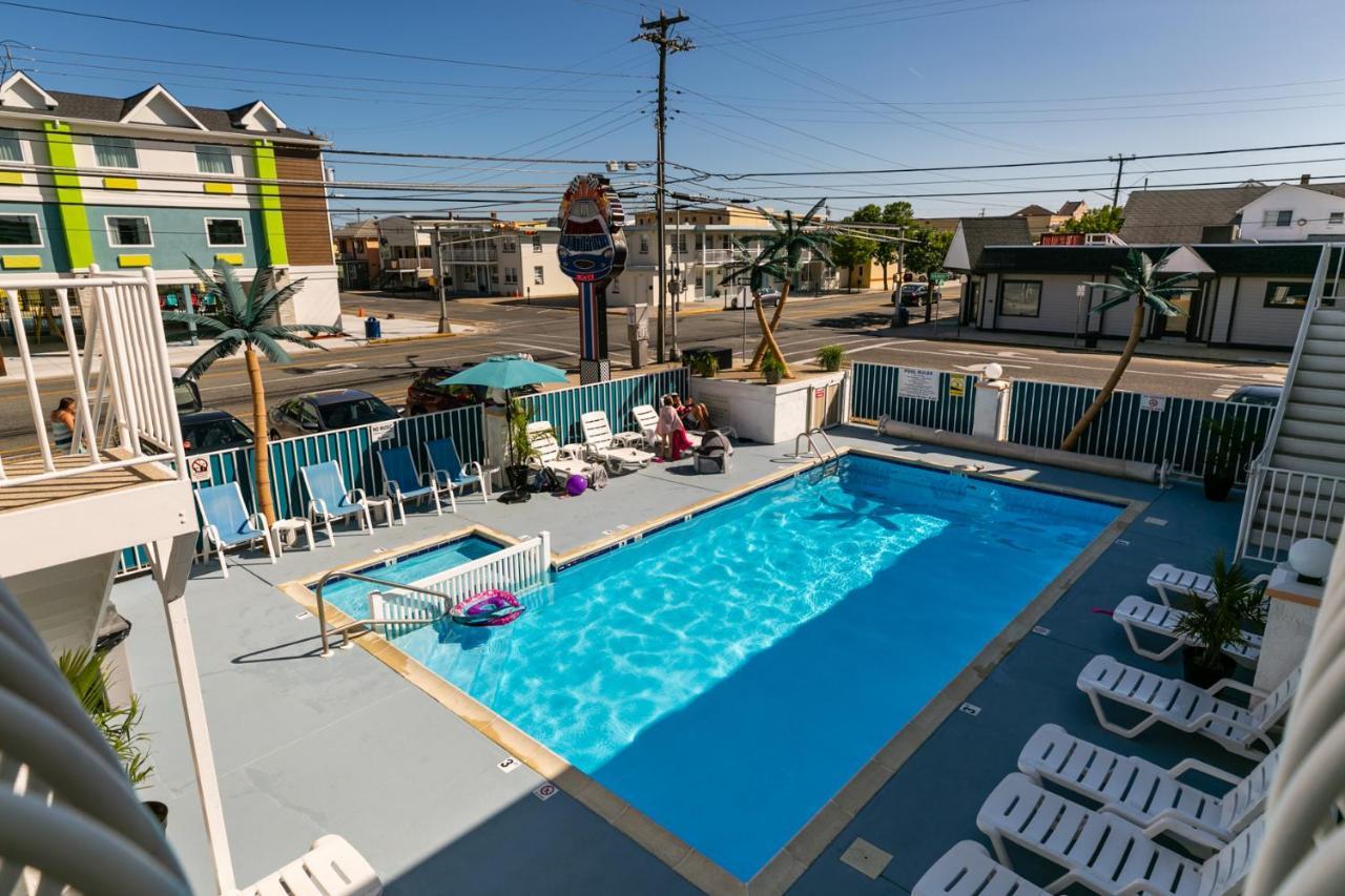 Daytona Inn And Suites Wildwood Exterior foto