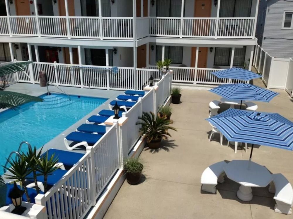 Daytona Inn And Suites Wildwood Exterior foto